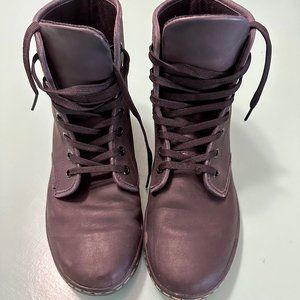 Dr. Marten's Shoreditch Leather Boot